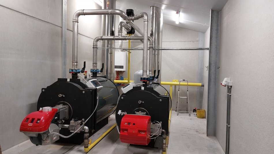 Vaste stookplaatsen voor kippenstallen